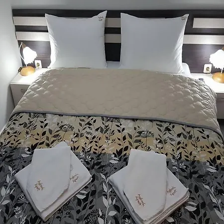 Ayberk * Сандански