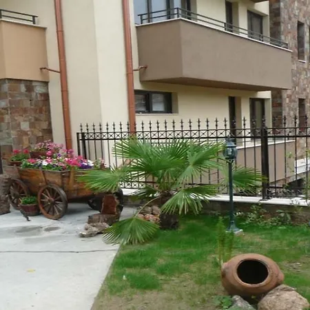 Апартаменты Ayberk *